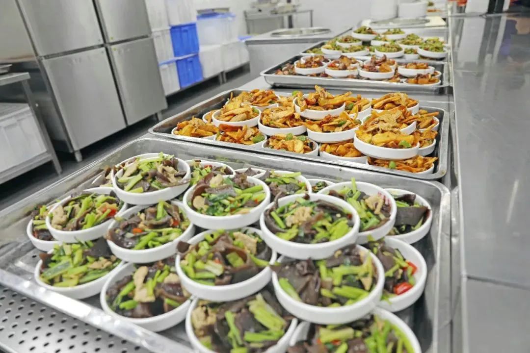 松岗欣旺达食堂1-1